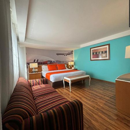 Hotel Mexicali メキシコシティ エクステリア 写真